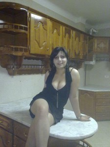 Un bon cunnilingus pour une magnifique tunisienne nympho sur Alsace